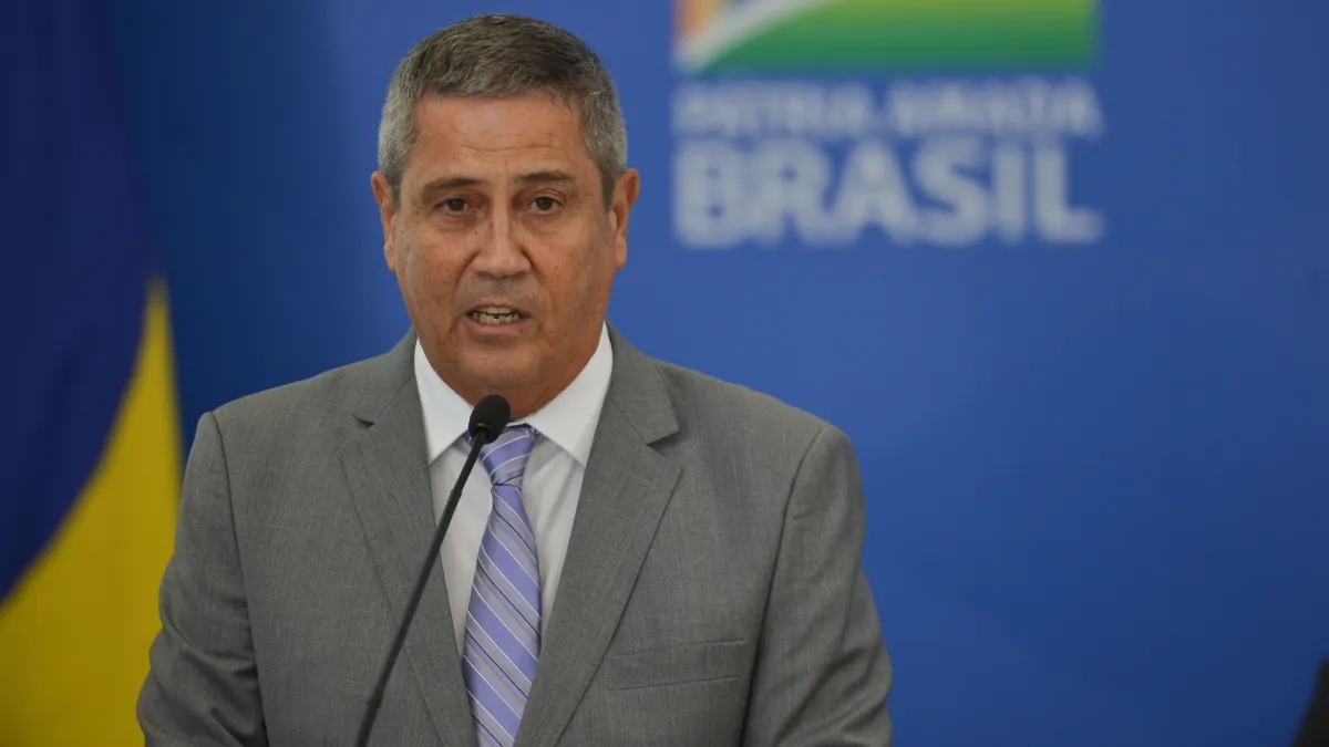 Encontro de Cid e Braga Netto acontece nesta terça-feira (24)