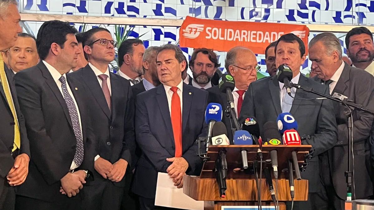 Na Câmara, federação terá uma bancada de dez deputados