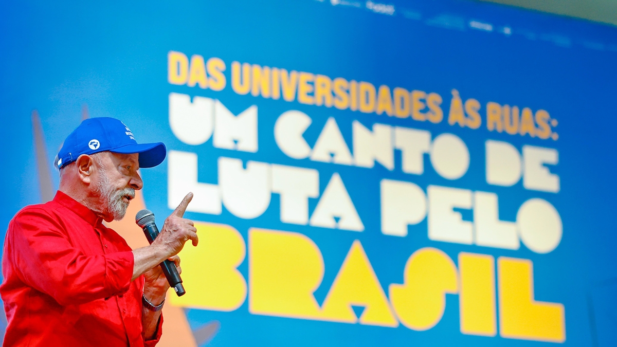 Lula no Congresso da UNE, em Goiânia