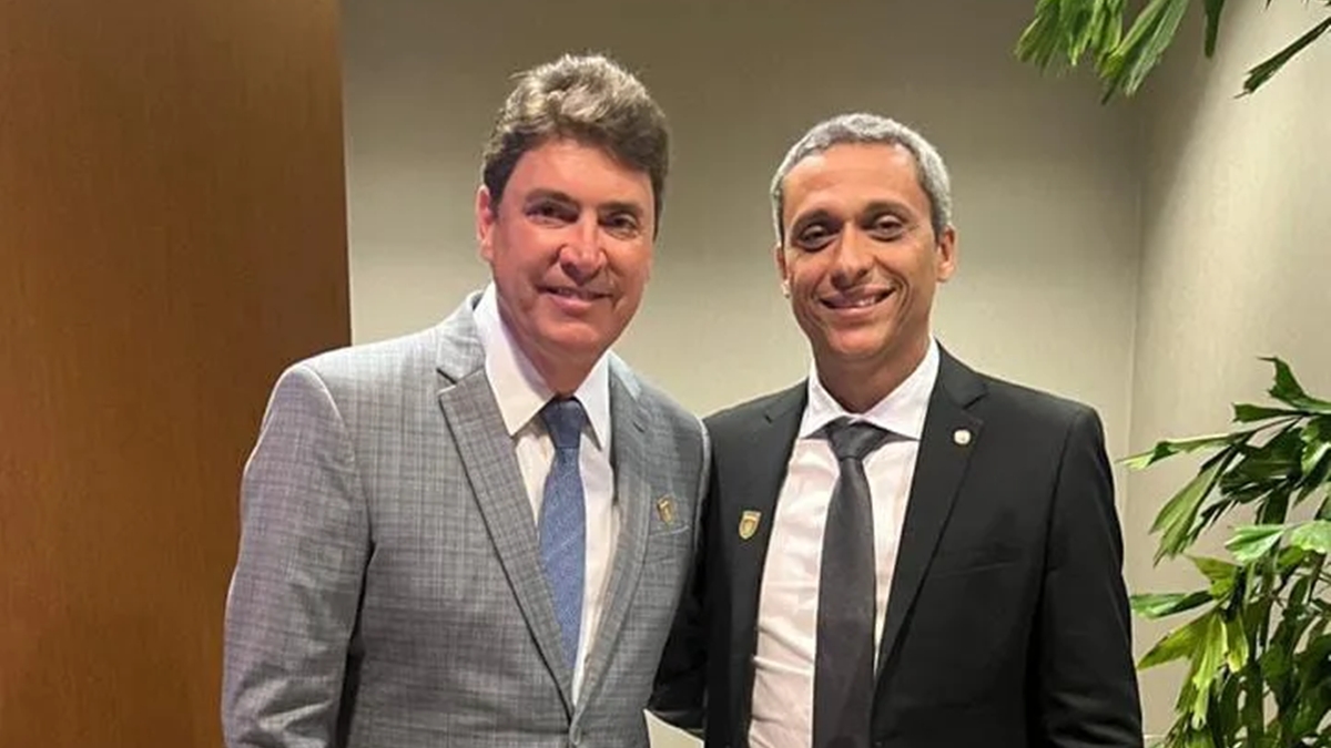 Wilder sai na frente em queda de braço com Gayer e muda tabuleiro goiano