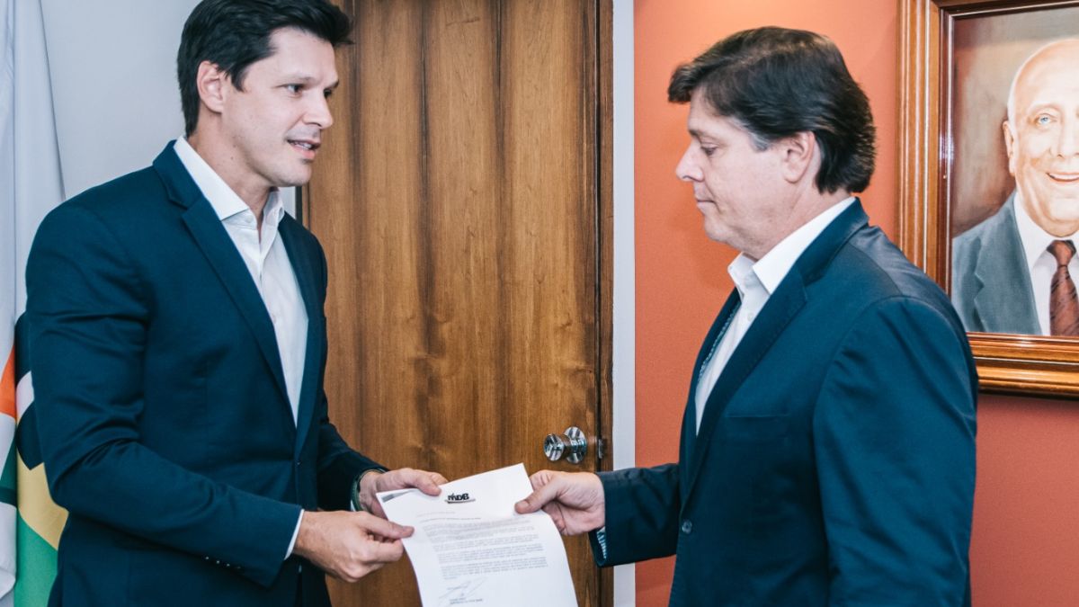 Daniel Vilela tenta vetar aliança nacional entre MDB e PT
