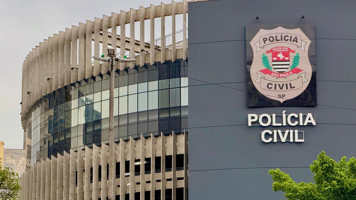 Operação em São Paulo investiga ONG da produtora do filme sobre Bolsonaro