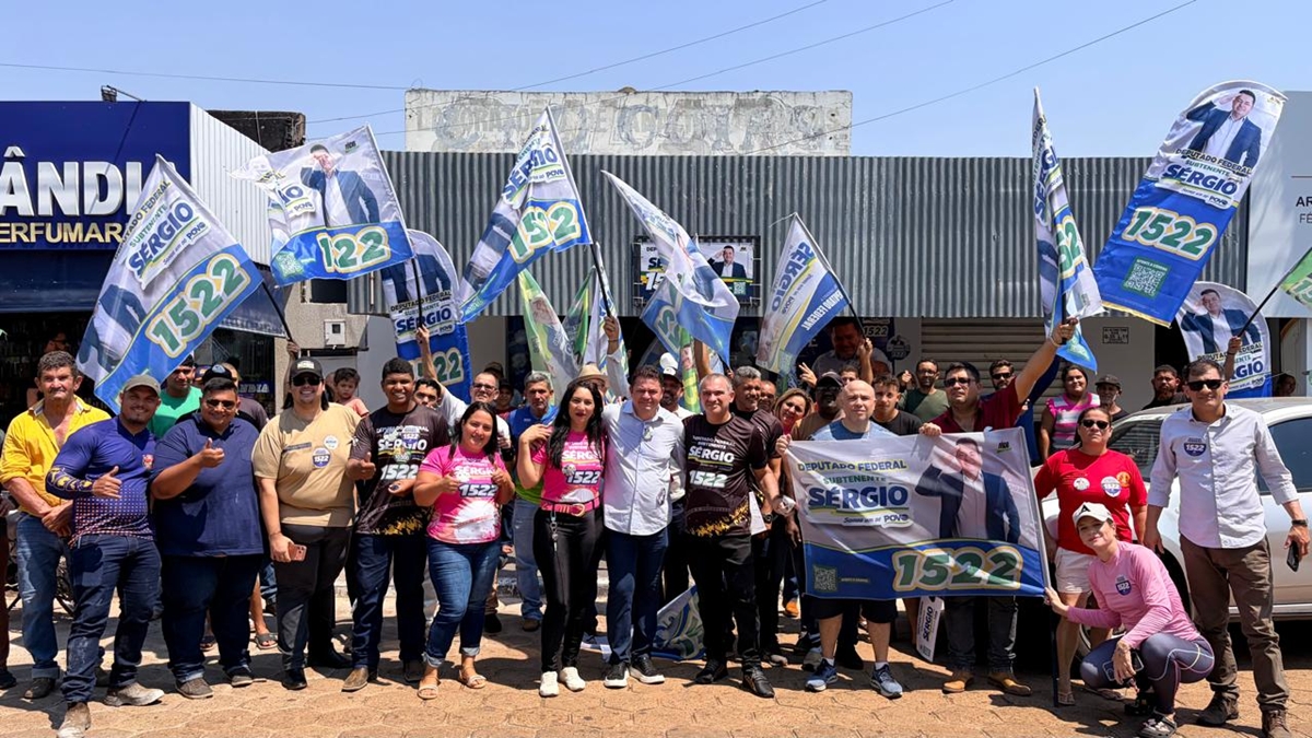 Subtenente Sérgio inaugura comitê em Mozarlândia